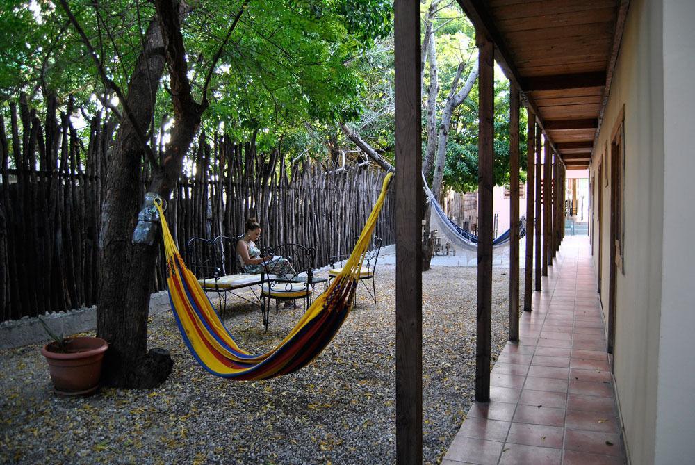 Hotel Loro Tuerto Barahona Dış mekan fotoğraf
