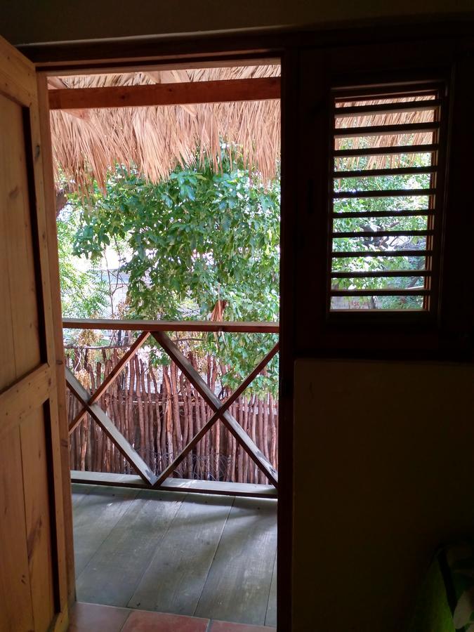 Hotel Loro Tuerto Barahona Dış mekan fotoğraf