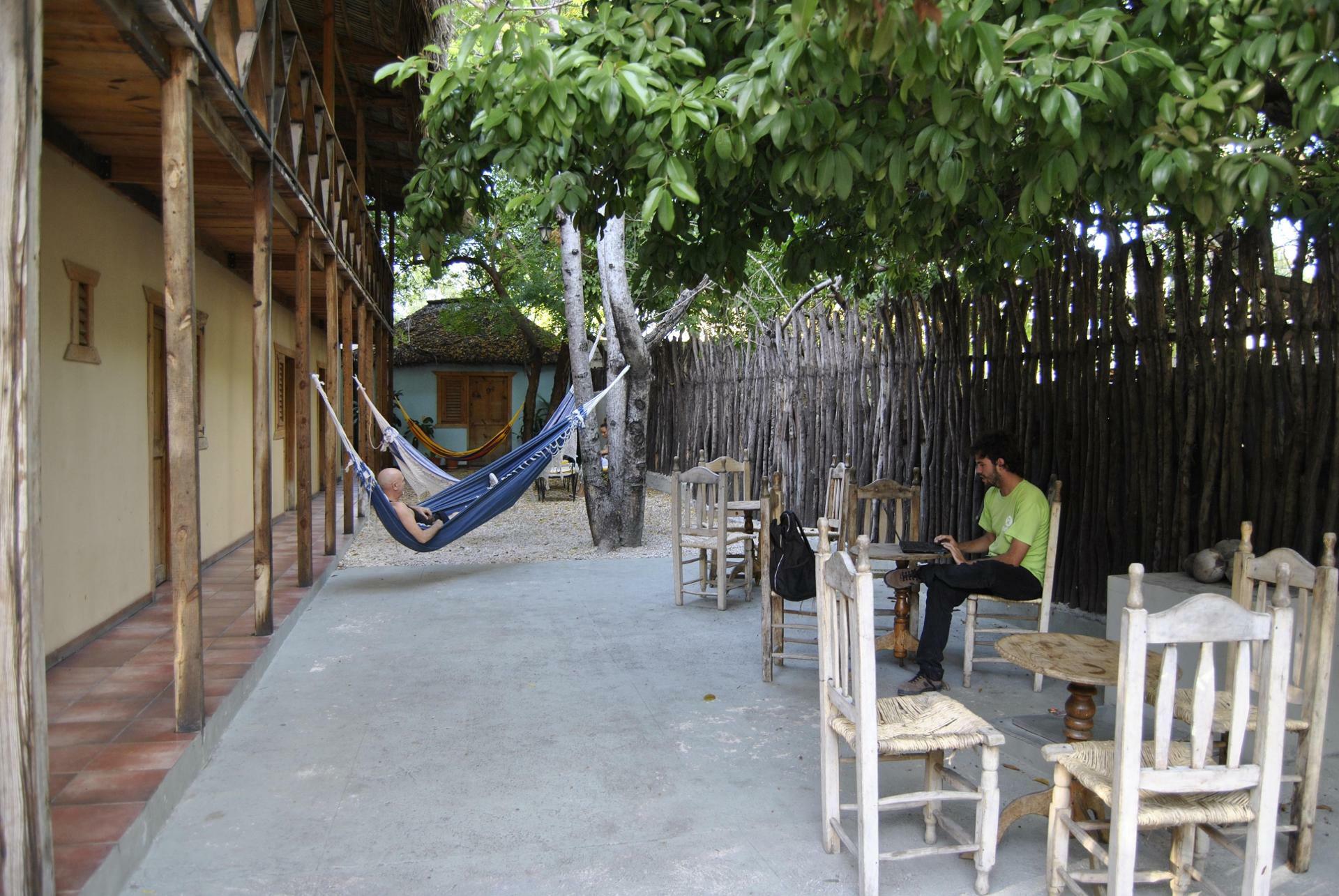 Hotel Loro Tuerto Barahona Dış mekan fotoğraf